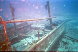 Console, separated from hull