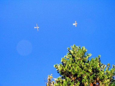 Meanwhile, a glider gets a tow directly overhead