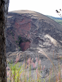 The spout of Kilauea Iki is 30 meters across!