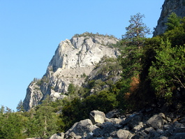 Cliffs above Zumwalt Meadow and talus