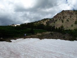 Still quite a bit of snow at 9,000 ft