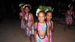 The girls start the show (Photo by Wendy Wood)