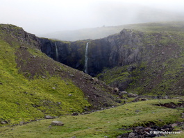 Gunnar told us that the Icelanders do not have to carry much water since there is so much water on the trail, and it's safe to drink!