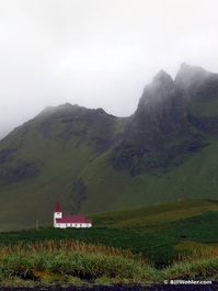 A church in Vík, Gunnar's hometown