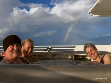 Deb, Sarah, and Lori chill in the hot tub after enjoying lots of lovely gorgonians