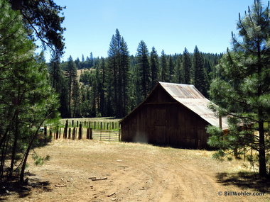An old barn along the dirt road