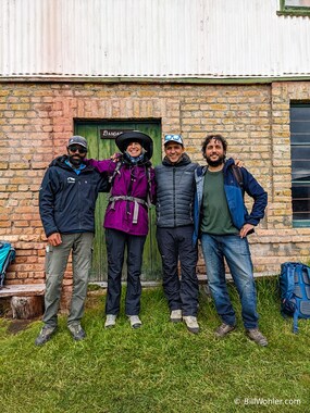 Lori hangs with the guys (Santiago, José, and Sebastian)