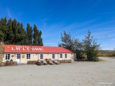 The Hotel La Leona at a crossroads is the only place with food, drink, and a toilet, for kilometers around