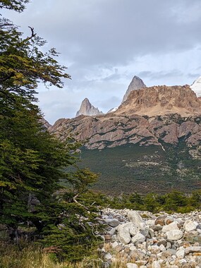 We start our hike and the Fitz Roy has assumed its more common color