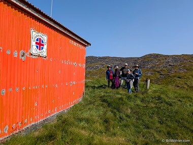 The emergency shelter with Dan, Lori, J&oacute;n, Sherry, and David