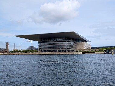 The Copenhagen Opera House (Operaen p&aring; Holmen)