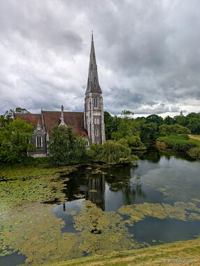 The Sankt Albans Kirke, also known as The English Church, is just outside the Kastellet.